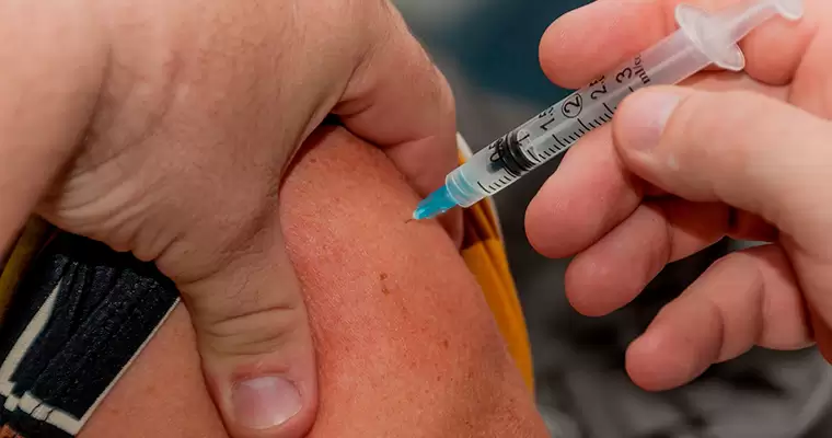 Нижнекамцам рассказали, где можно вакцинироваться на следующей неделе