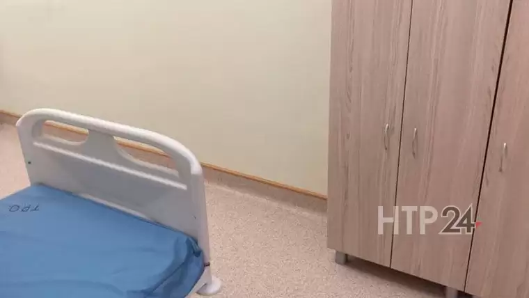В заинской больнице на пятилетнего ребенка упал шкаф, он был доставлен в Нижнекамск
