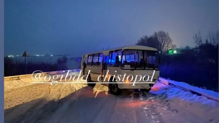 Автобус после аварии