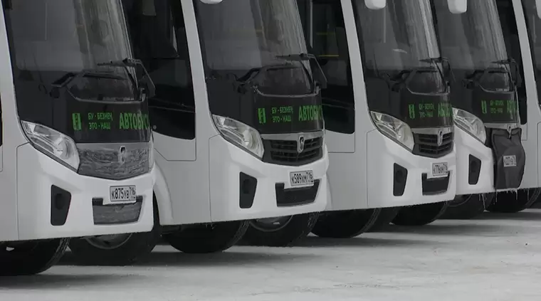 В Нижнекамске на маршруты вышли 32 автобуса, на остальные не хватает водителей