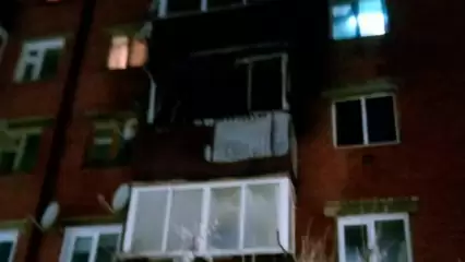 В Татарстане ночью загорелась квартира, один погиб и 5 человек пострадали