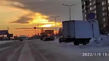 Нижнекамец показал ошибочно установленный знак вдоль дороги - НТР 24