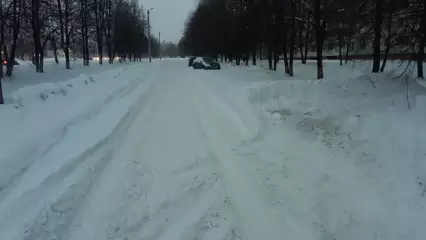 Житель Нижнекамска записал видеообращение с просьбой очистить дороги от снега - НТР 24