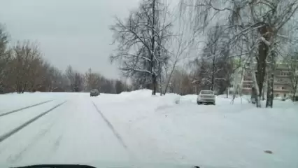 Жители Нижнекамска вновь стали замечать в городе нечищеные дороги - НТР 24