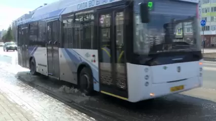 В Нижнекамске вахтовые автобусы с 20 января перестанут перевозить горожан - НТР 24