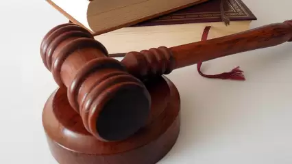 В Татарстане суд оштрафовал начальника, который отобрал у подчиненных часть премии