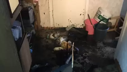 В Казани пожарные спасли из горящей квартиры женщину, но она умерла в скорой - НТР 24