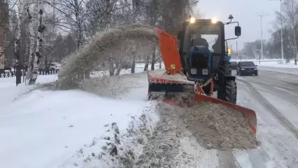 Из-за нехватки водителей МУП «КПБ» не успевает убирать снег с городских магистралей Нижнекамска
