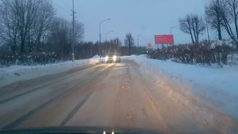 Нечищеная дорога по проспекту Вахитова