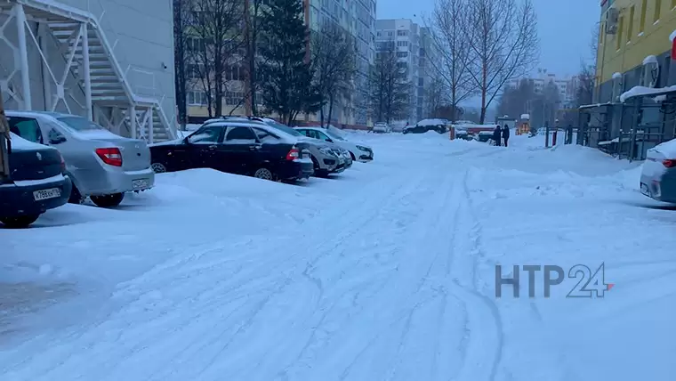 На дорогах Нижнекамска и Татарстана заторы из-за метели, ледовая переправа работает исправно