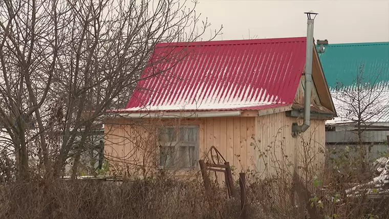Жители Татарстана могут обратится на горячую линию по вопросам оформления домов и земельных участков