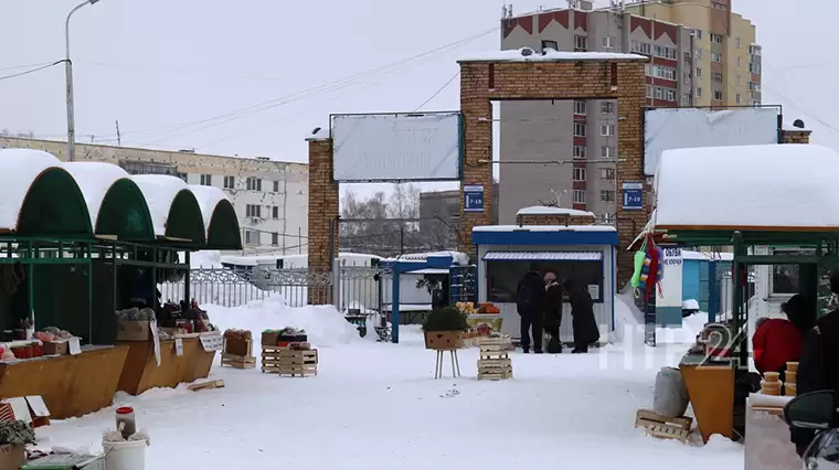 Бызовский рынок в Нижнекамске