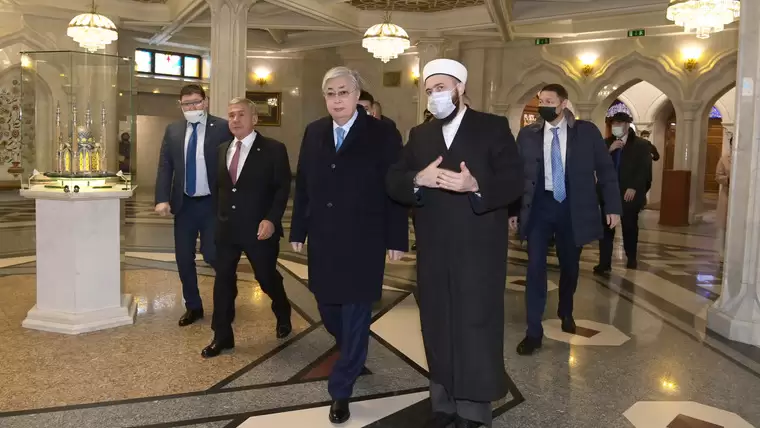 Президент Казахстана посетил музей-заповедник «Казанский Кремль»
