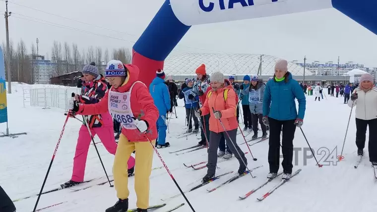 Нижнекамцы приняли участие в традиционных лыжных соревнованиях