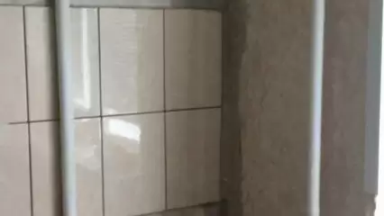 Потоп в подъезде в одном из домов в Нижнекамске привёл к замыканию розеток - НТР 24