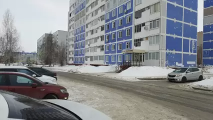 Жительница Нижнекамска показала опасный участок дороги, по которому ежедневно ходят дети - НТР 24