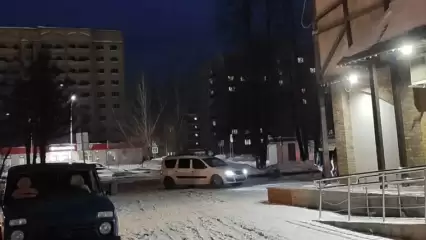 Нижнекамцы просят ограничить движение транспорта у ТЦ «Домовой» - НТР 24