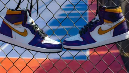 Adidas и Nike требуют 1 млн рублей с нижнекамского предпринимателя за поддельные кроссовки - НТР 24