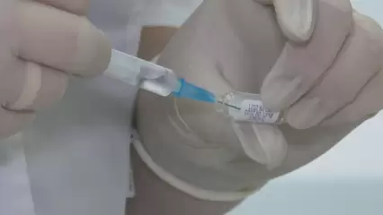 Отстранённый от работы невакцинированный нижнекамец направил жалобу в Верховный суд РТ - НТР 24