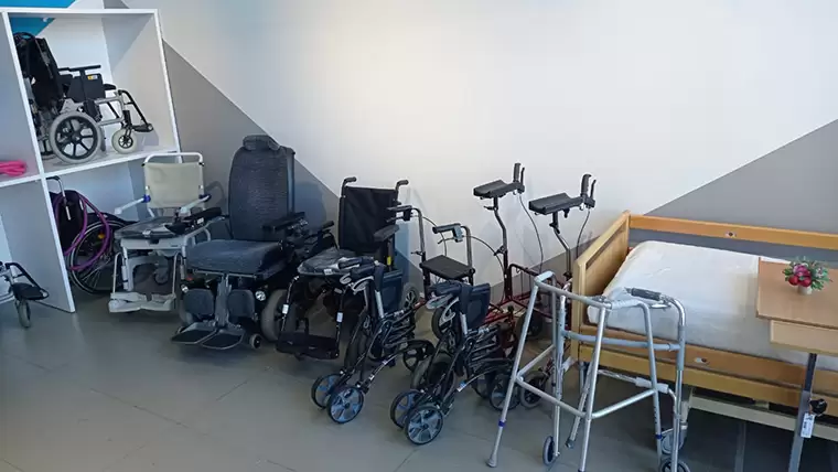 «Желающих будет много»: в Нижнекамске открылся центр проката средств реабилитации для инвалидов