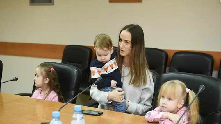 Семья из Челнов получила безвозмездно 1,8 млн рублей на улучшение жилищных условий