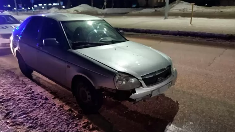В Нижнекамске водитель «Приоры» со сломанным бампером оказался пьян