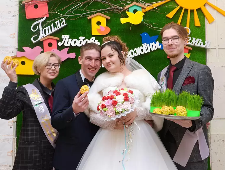В преддверии Дня весеннего равноденствия в Нижнекамске было зарегистрировано 20 браков