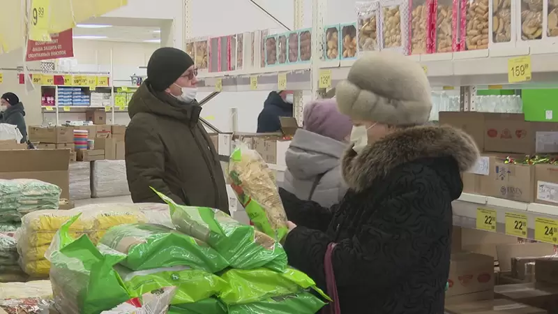 В Татарстане товары поставляются в магазины в регулярном режиме