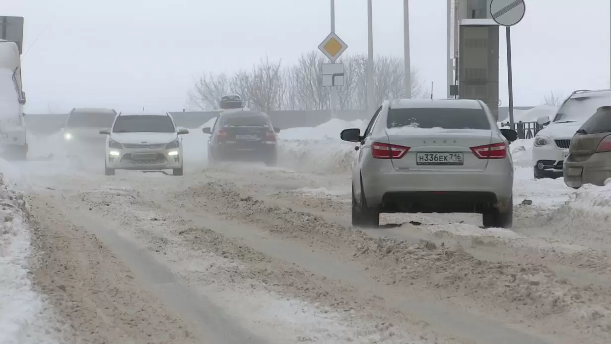 В Татарстане из-за метели на трассе М5 введено ограничение движения