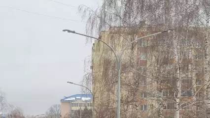 Перед жителями Нижнекамска извинились за включённые уличные фонари