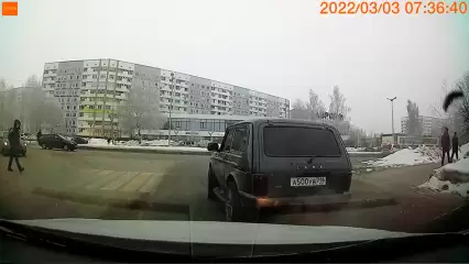 Жители Нижнекамска недовольны поведением водителя тонированной «Нивы» - НТР 24