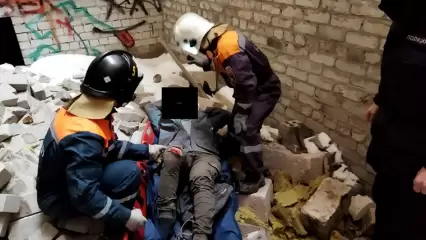 Упавший в гараже челнинский подросток находится в шоковом состоянии в реанимации - НТР 24