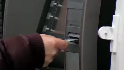 У жителя Татарстана с банковского счета списали долг его полного тёзки - НТР 24