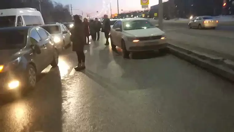 Челнинский нетрезвый лихач протаранил несколько авто, пытаясь скрыться от полицейских