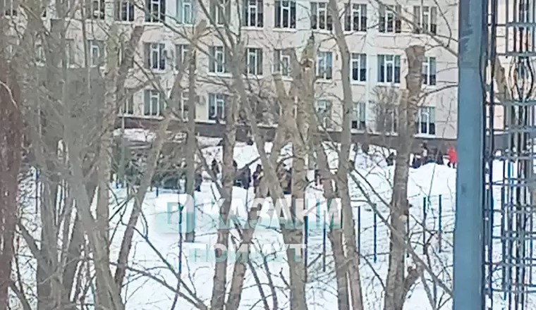 В Казани из-за писем с угрозами эвакуировали 14 школ