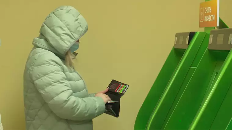 Жительница Нижнекамска написала заявление в полицию на мошенников, а позже вновь попалась на их уловку