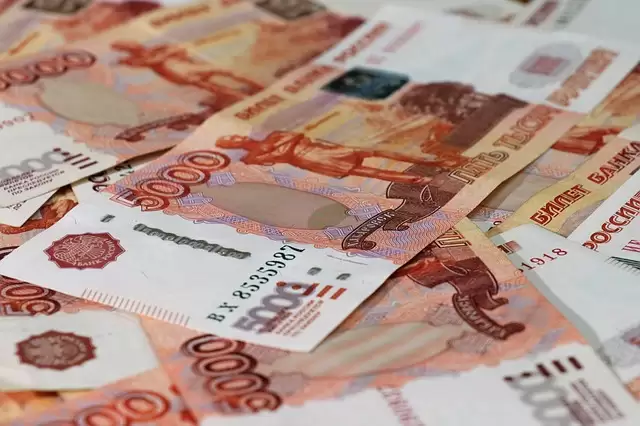 Нижнекамка потеряла почти 1 млн рублей, поверив рассказам о пассивном доходе