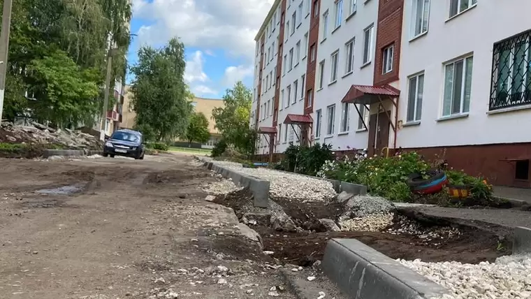 В Татарстане в 83 дворах начались работы по программе «Наш двор»