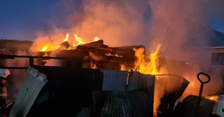 При пожаре на даче под Казанью погиб мужчина
