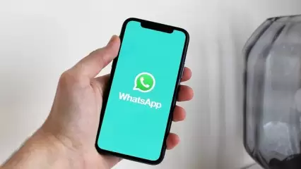 Мессенджер WhatsApp станет соцсетью