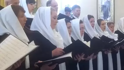 В Вербное воскресенье перед верующими выступил сводный хор Нижнекамска