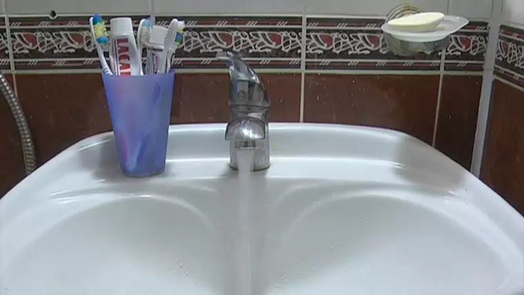 В Челнах местный «Водоканал» накажут за ржавую воду из крана