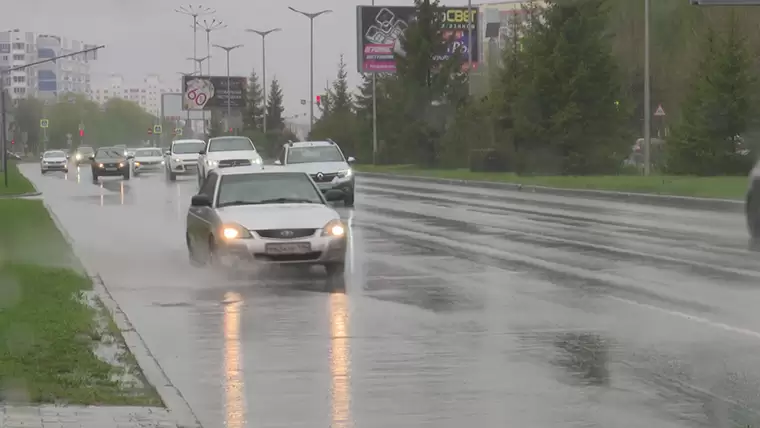 На Татарстан снова надвигаются дожди, грозы и усиление ветра до 18 м/с