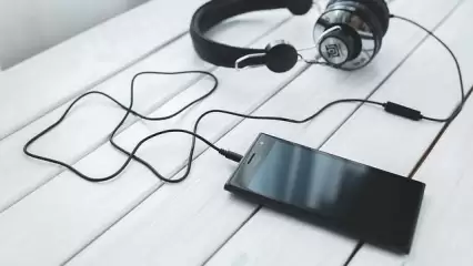 В Татарстане продавца салона сотовой связи подозревают в краже на полмиллиона - НТР 24