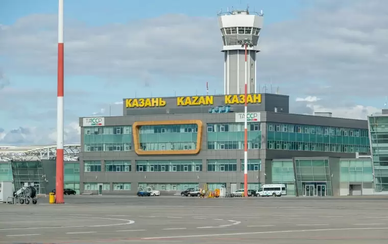 Почти на сутки отложен рейс из Казани в Анталью