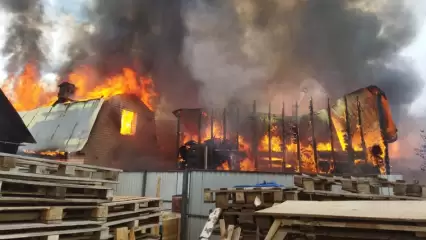 В поселке Киндери под Казанью сгорел частный дом - НТР 24