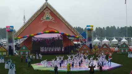 В администрации Нижнекамска опровергли информацию о запрете свинины на Сабантуе - НТР 24