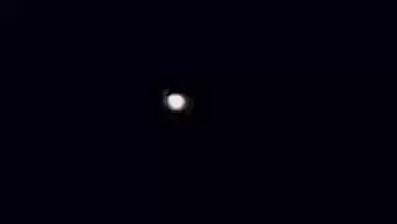 Жители Елабуги сняли на видео неопознанные летающие объекты в ночном небе