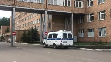 В Нижнекамске эвакуировали поликлинику из-за угрозы минирования