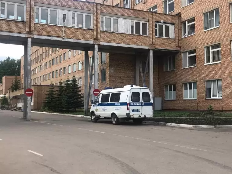 В Нижнекамске эвакуировали поликлинику из-за угрозы минирования